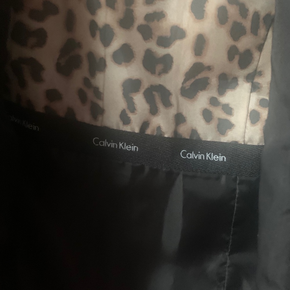 Calvin Klein Puffer - Picture 4 of 7